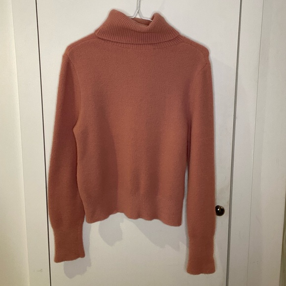 ZARA Soft-Touch Sweater - Picture 2 of 3